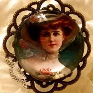 Cameo ring vintage style